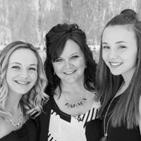 Stacey Wolfe Photo 17