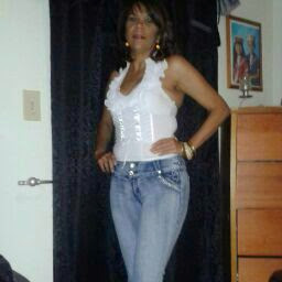 Aida Santiago Photo 20