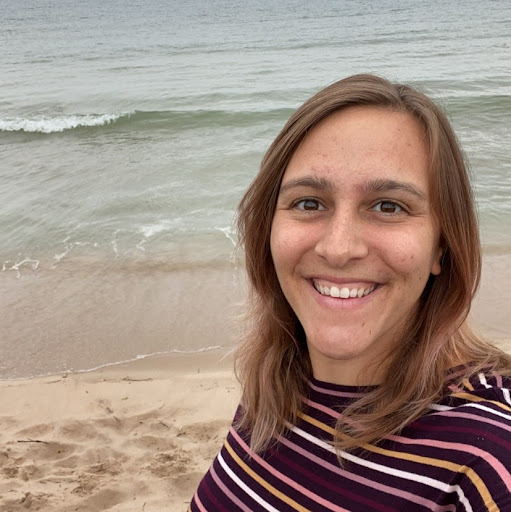 Hannah Richardson Photo 17