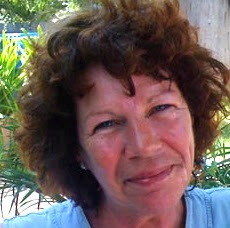 Susie Leach Photo 20