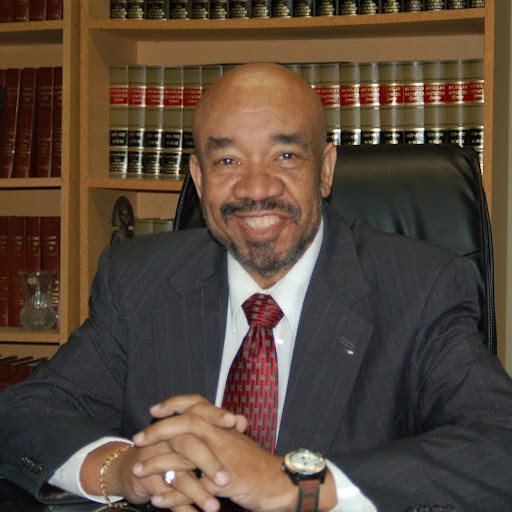 Howard Spence Photo 12