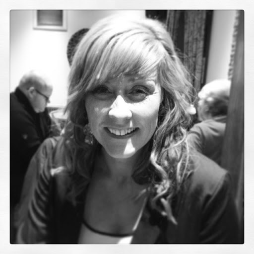 Rachel Hughes Photo 16