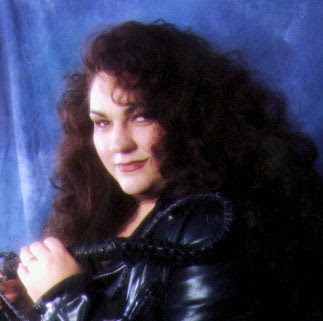 Amy Matthews Photo 7