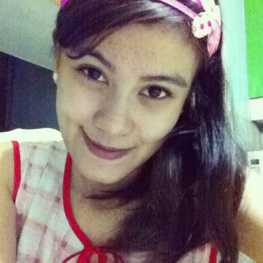 Rachel Reyes Photo 14