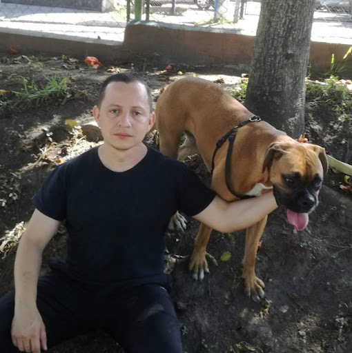 Julio Paredes Photo 32