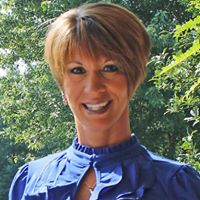 Amy Graves Photo 17