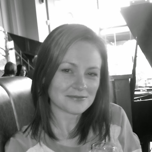Lynne Connolly Photo 19