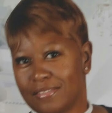 Anita Sanders Photo 16