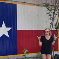 Kristen Lowe Photo 17