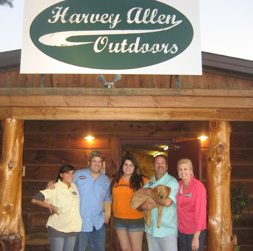 Harvey Allen Photo 25