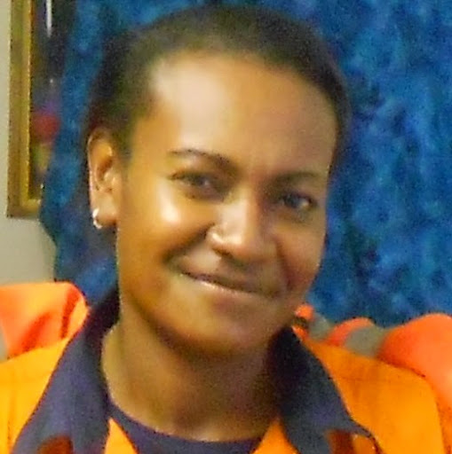 Christine Amos Photo 23