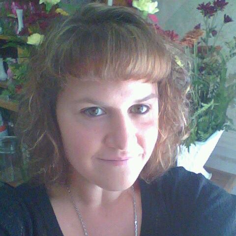 Sara Myers Photo 18