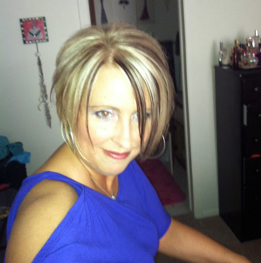 Peggy Wells Photo 12