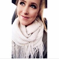 Danielle Howe Photo 17