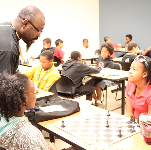 Phillip Douglas Photo 28