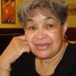 Gloria Short Photo 14