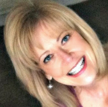 Joyce Anderson Photo 32