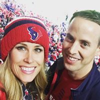 Holly Walsh Photo 12