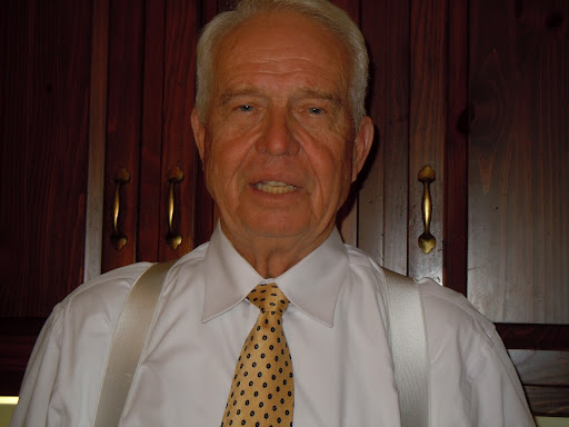 Douglas Rhoades Photo 11