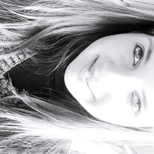 Stephanie Kowalczyk Photo 13