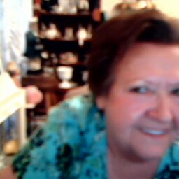 Elaine Morrow Photo 19