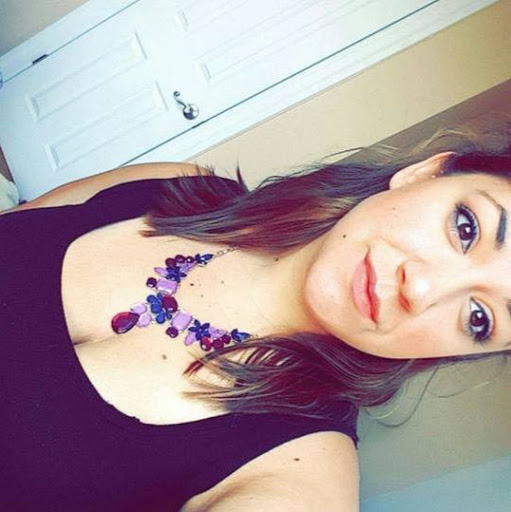 Megan Thompson Photo 26