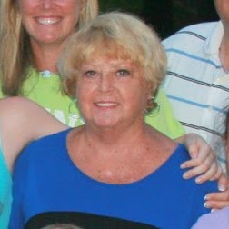 Donna Wolfe Photo 23