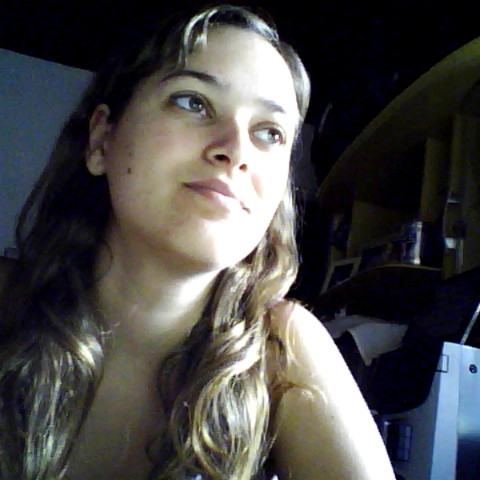 Patricia Melo Photo 36