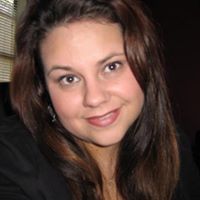 Suzanne Winter Photo 21