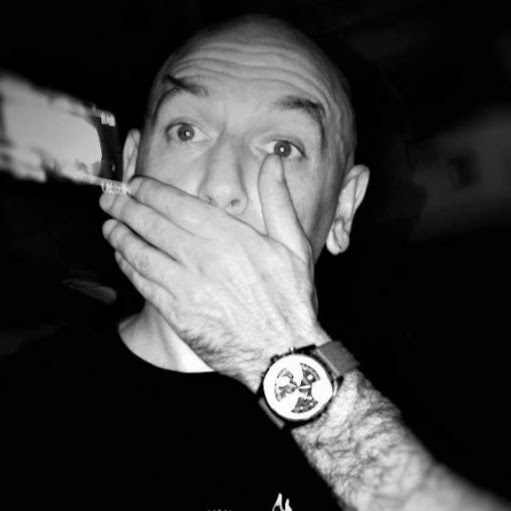 Mark Kelly Photo 39