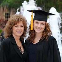 Laura Tanner Photo 37