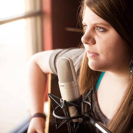 Anna Stephenson Photo 38