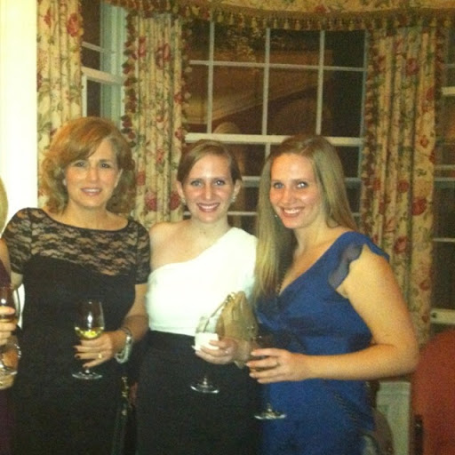 Elizabeth Mcnally Photo 34