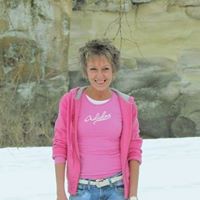 Shelly Klein Photo 9