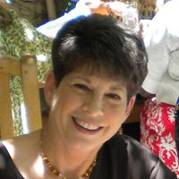 Pamela Peake Photo 17