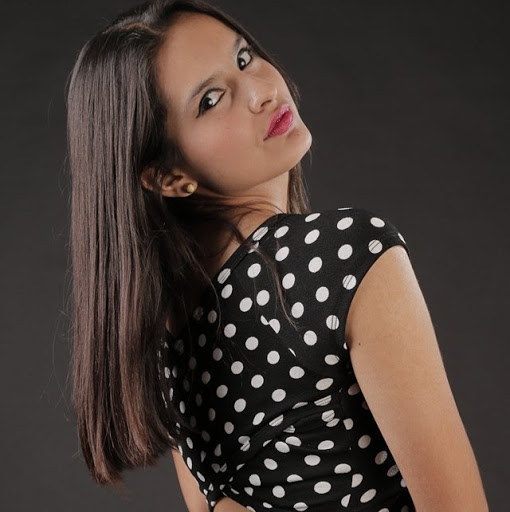 Vicky Nunez Photo 8