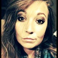 Katelyn Robertson Photo 19