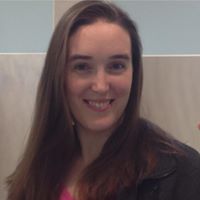 Laura Bowman Photo 6