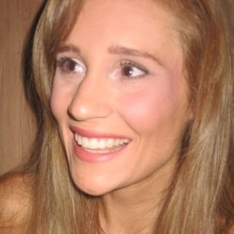 Suzanne Little Photo 17