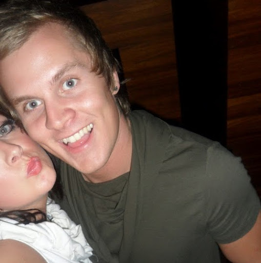 Dean Bowman Photo 35