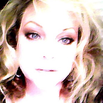 Debra Gray Photo 37