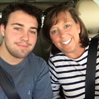 Lisa Gillespie Photo 21