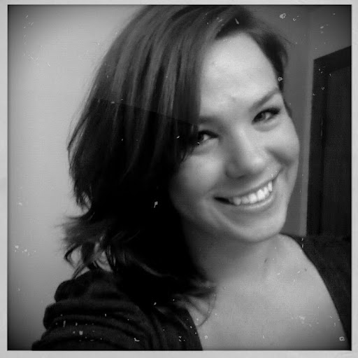 Stephanie Dobson Photo 29