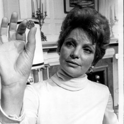 Geraldine Brooks Photo 35
