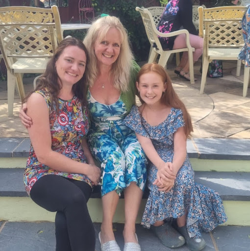 Julie Hough Photo 19