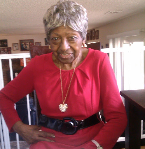 Pamela Vaughn Photo 36