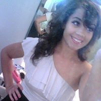 Lola Henderson Photo 16