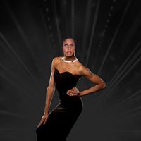 Elizabeth Blake Photo 9