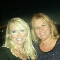 Kelly Lapointe Photo 29