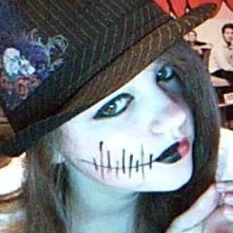 Vicky Brown Photo 23